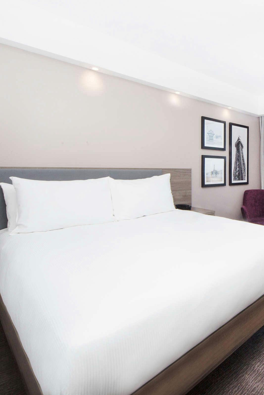 Hotel Hampton by Hilton Blackpool photo 2