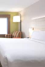 Hotel Holiday Inn Express Louisville Northeast photo 3