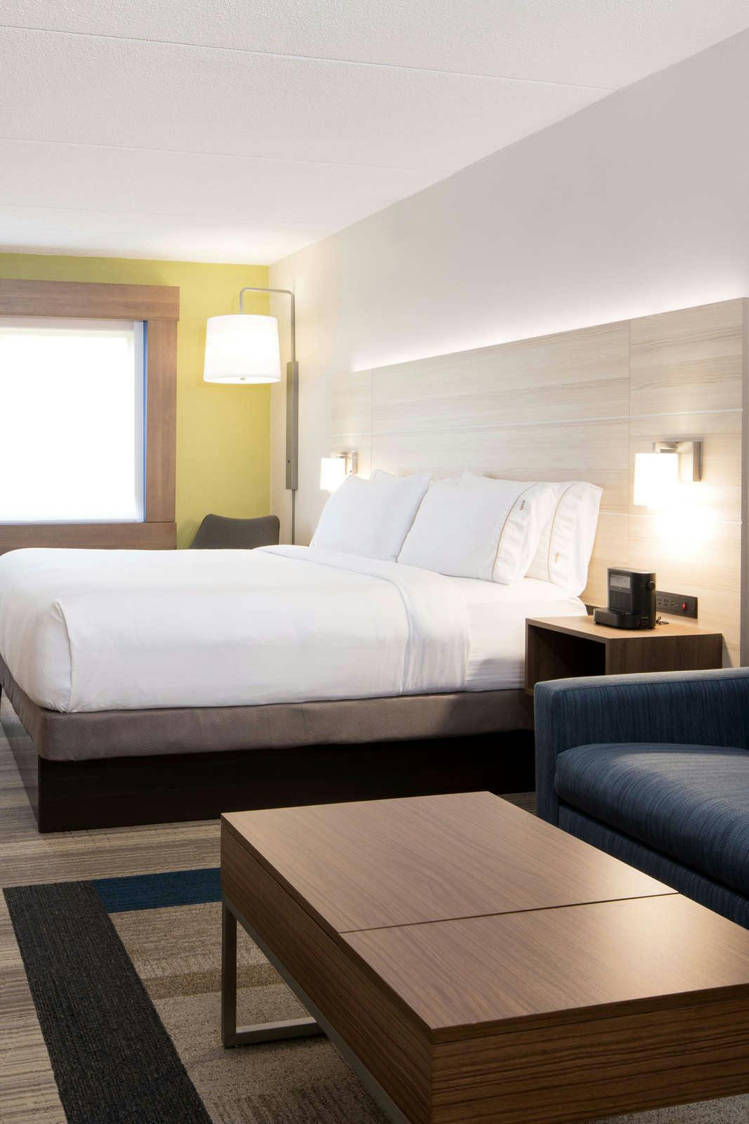 Hotel Holiday Inn Express Louisville Northeast photo 2