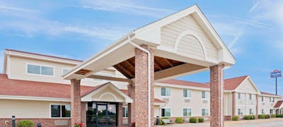 AmericInn Madison SD