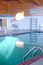 Hotel AmericInn Madison SD photo 4