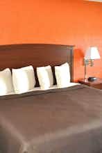 Hotel AmericInn Plymouth photo 1