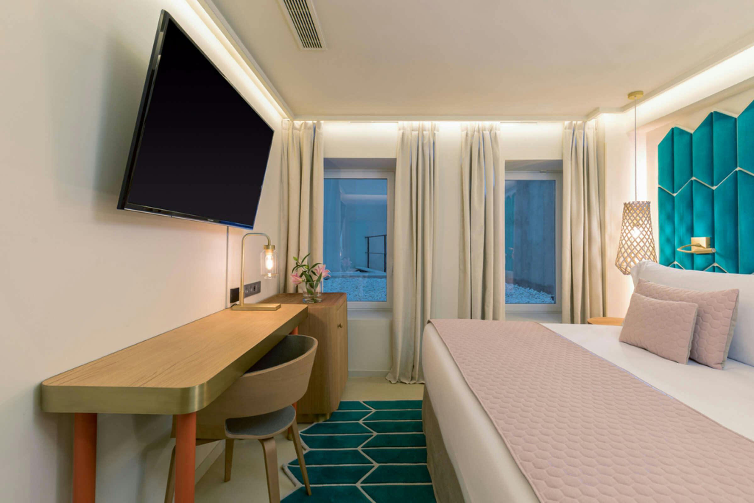 Hotel Room Mate Macarena, Madrid Gran Via photo 4