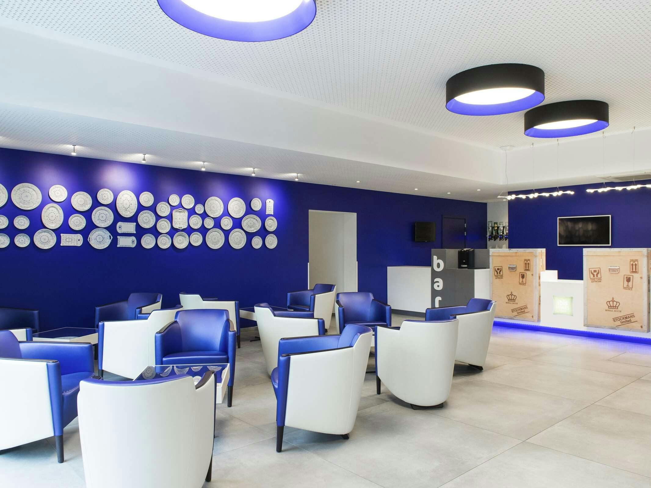 Hotel Ibis Styles La Louvière photo 4