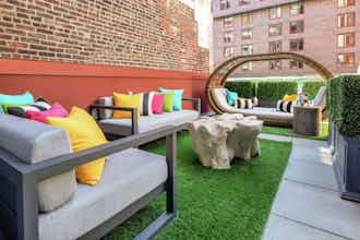Hotel Staypineapple, an Artful Hotel, Midtown photo 3