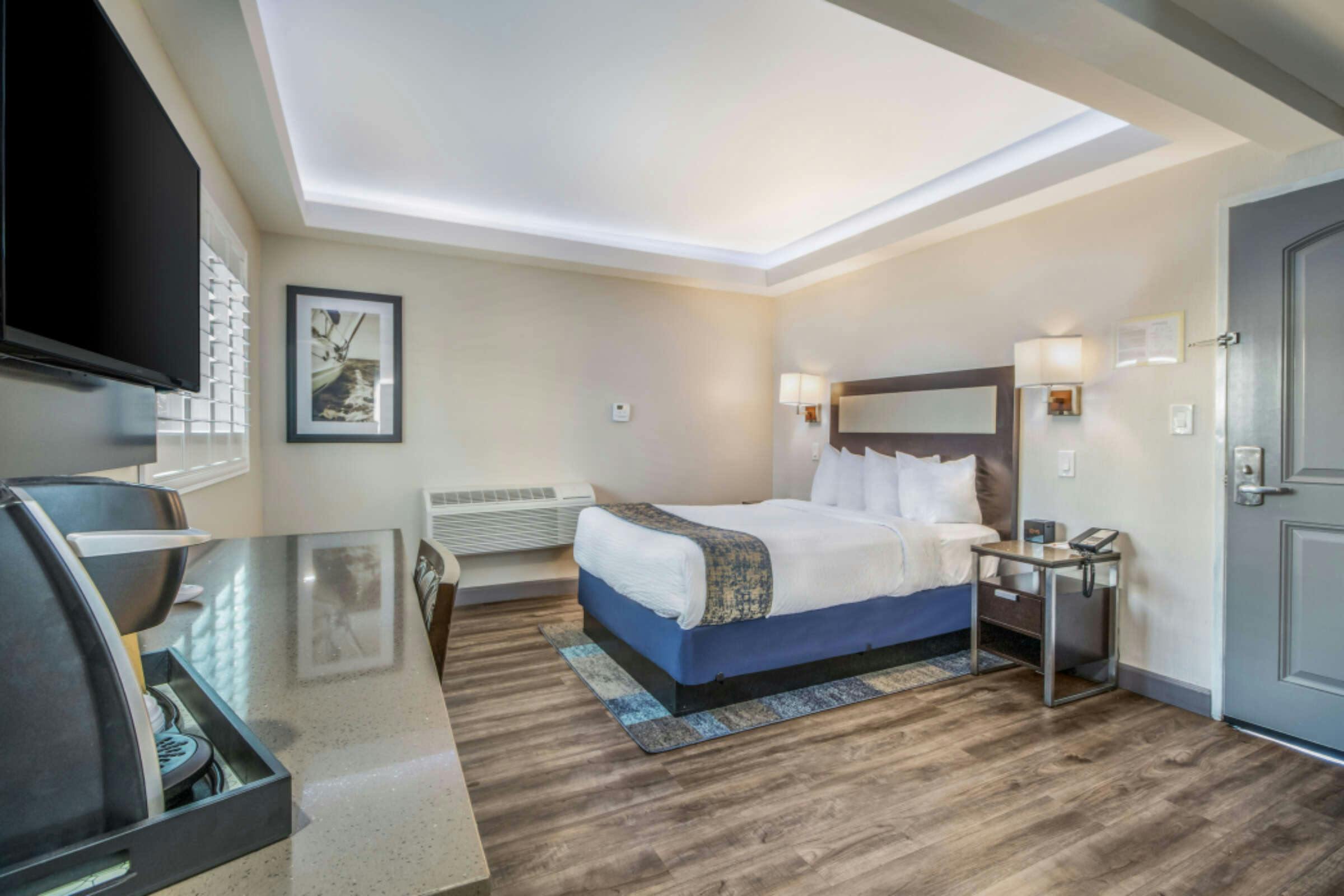 Hotel Inn at 50 Long Beach Convention Center photo 3