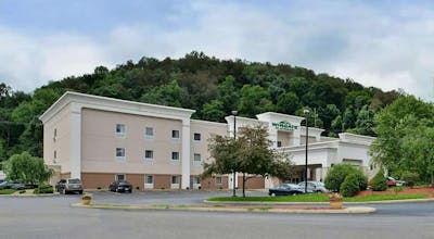 Wingate by Wyndham Steubenville