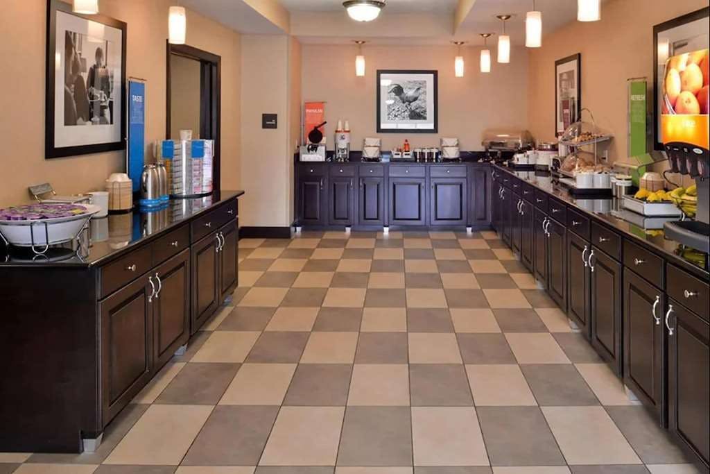 Hotel Wingate by Wyndham Steubenville photo 5