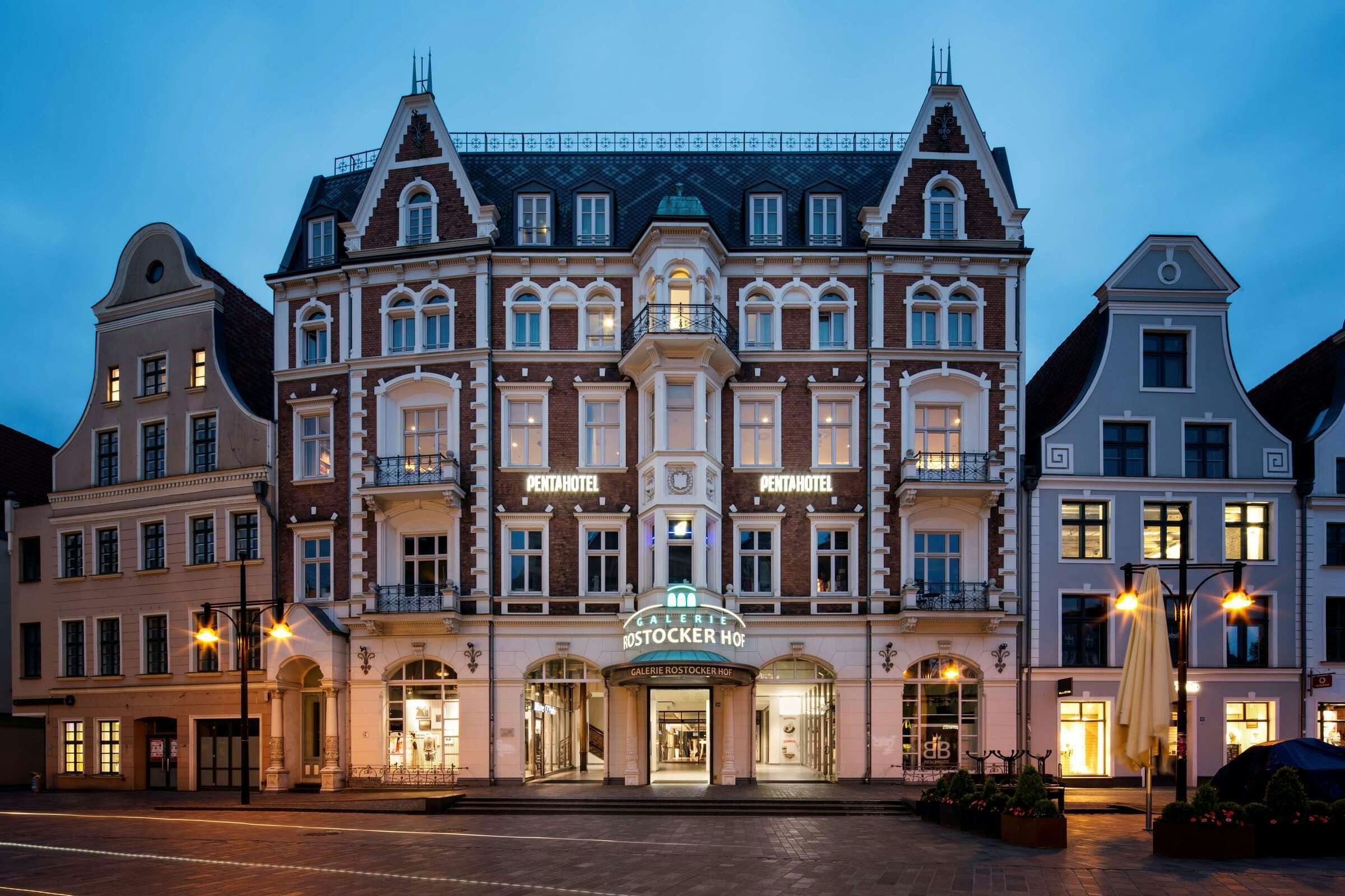 Hotel pentahotel Rostock photo 2