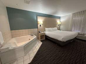 Hotel Best Western Watertown photo 4
