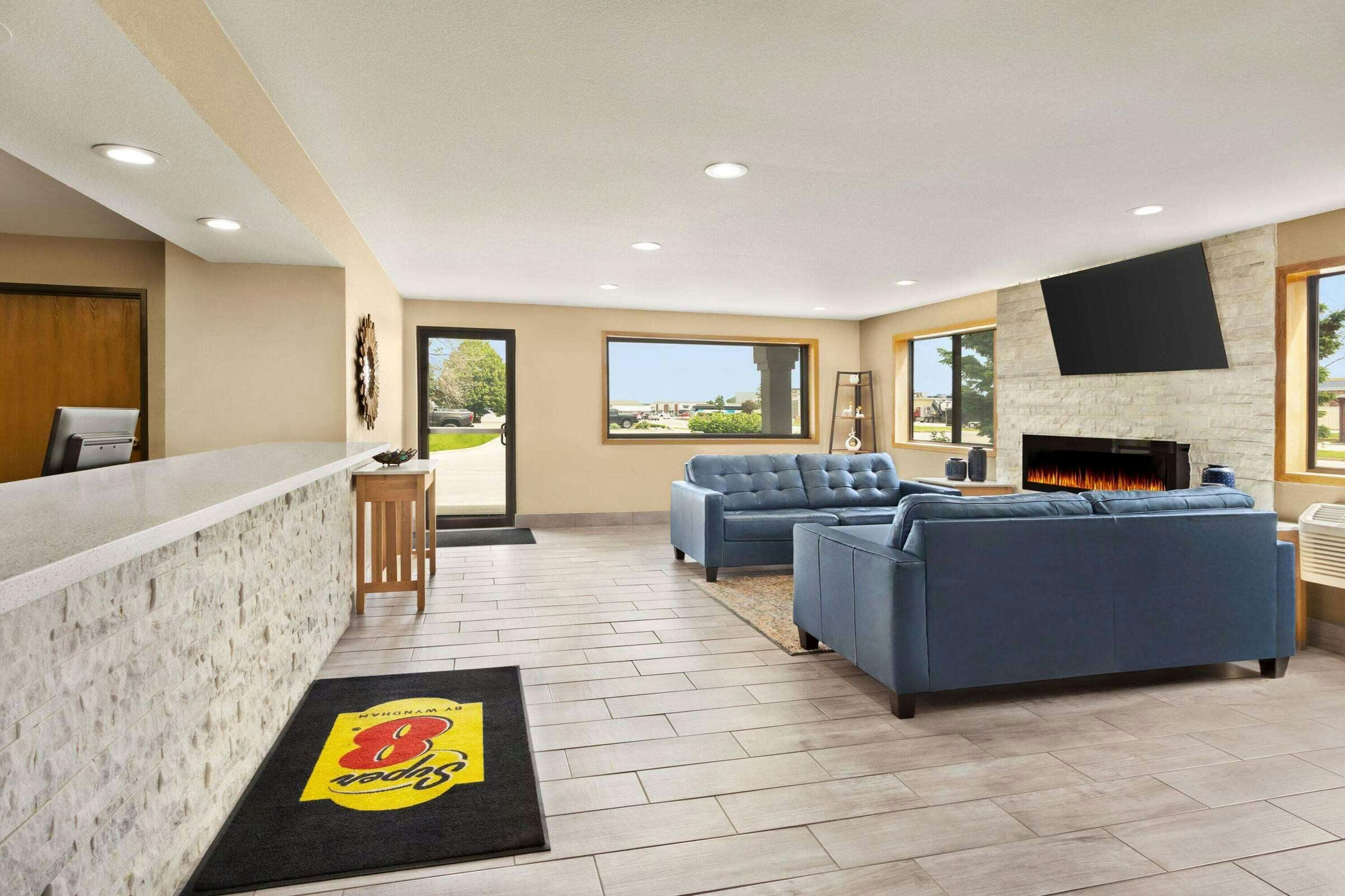 Hotel Super 8 by Wyndham Ankeny/Des Moines Area photo 4