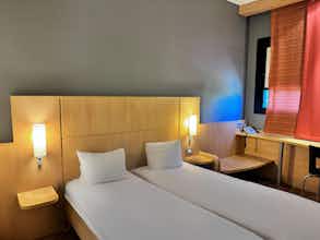 Hotel a&o Milano Ca Granda photo 4