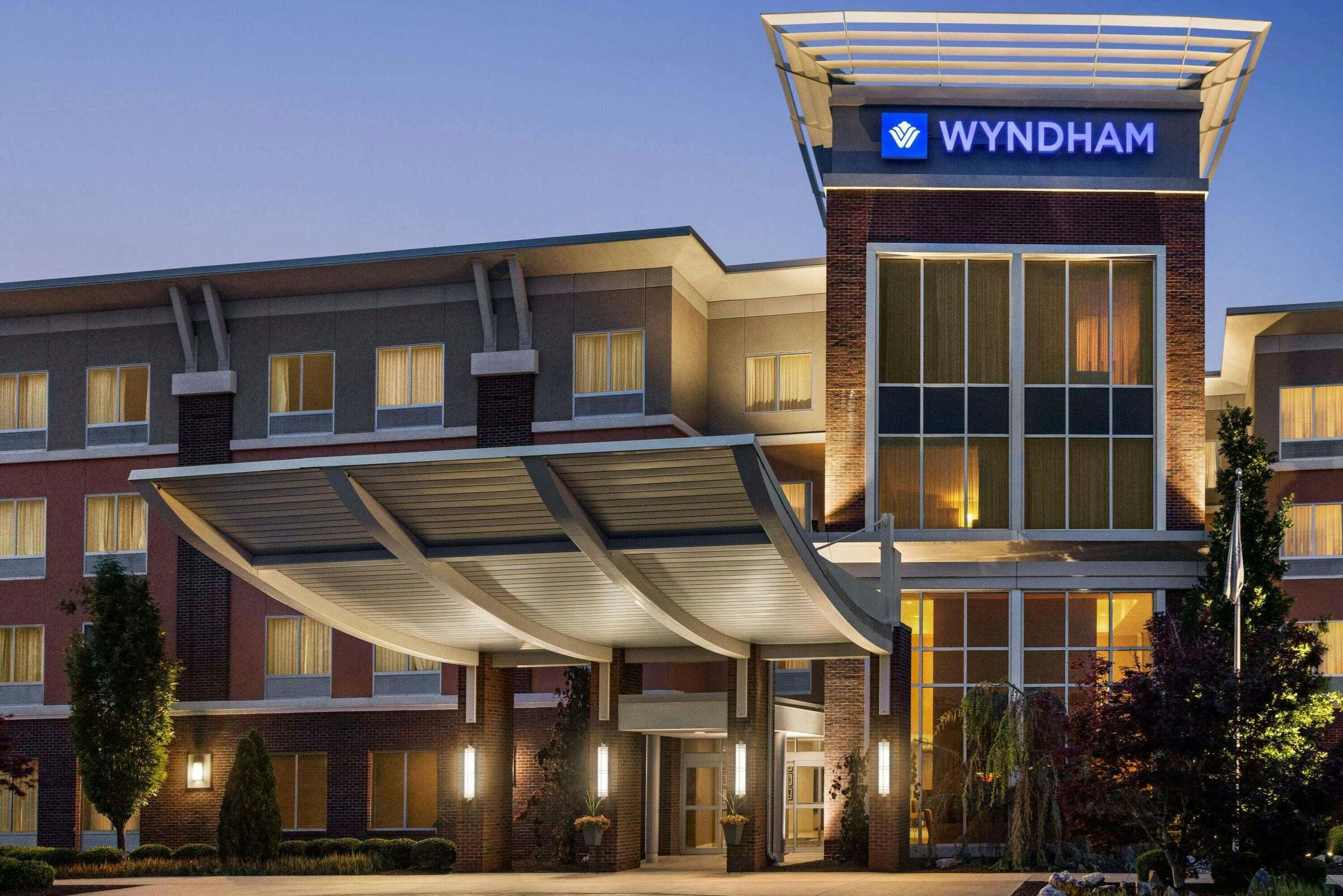 Hotel Wyndham Avon photo 2