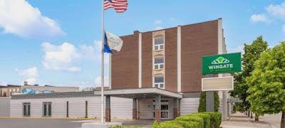 Wingate Sheboygan
