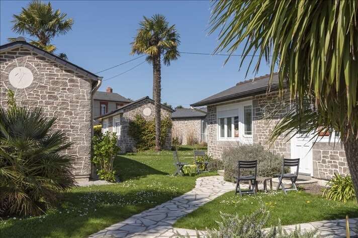 HOTEL RESTAURANT LES 13 ASSIETTES