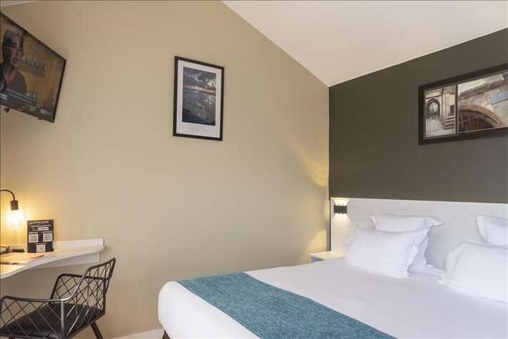 Hotel HOTEL RESTAURANT LES 13 ASSIETTES photo 1