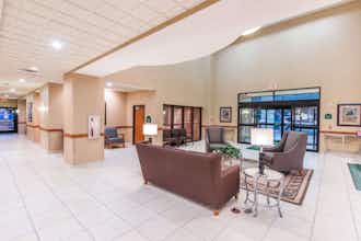 Hotel Wingate by WY New Braunfels photo 3
