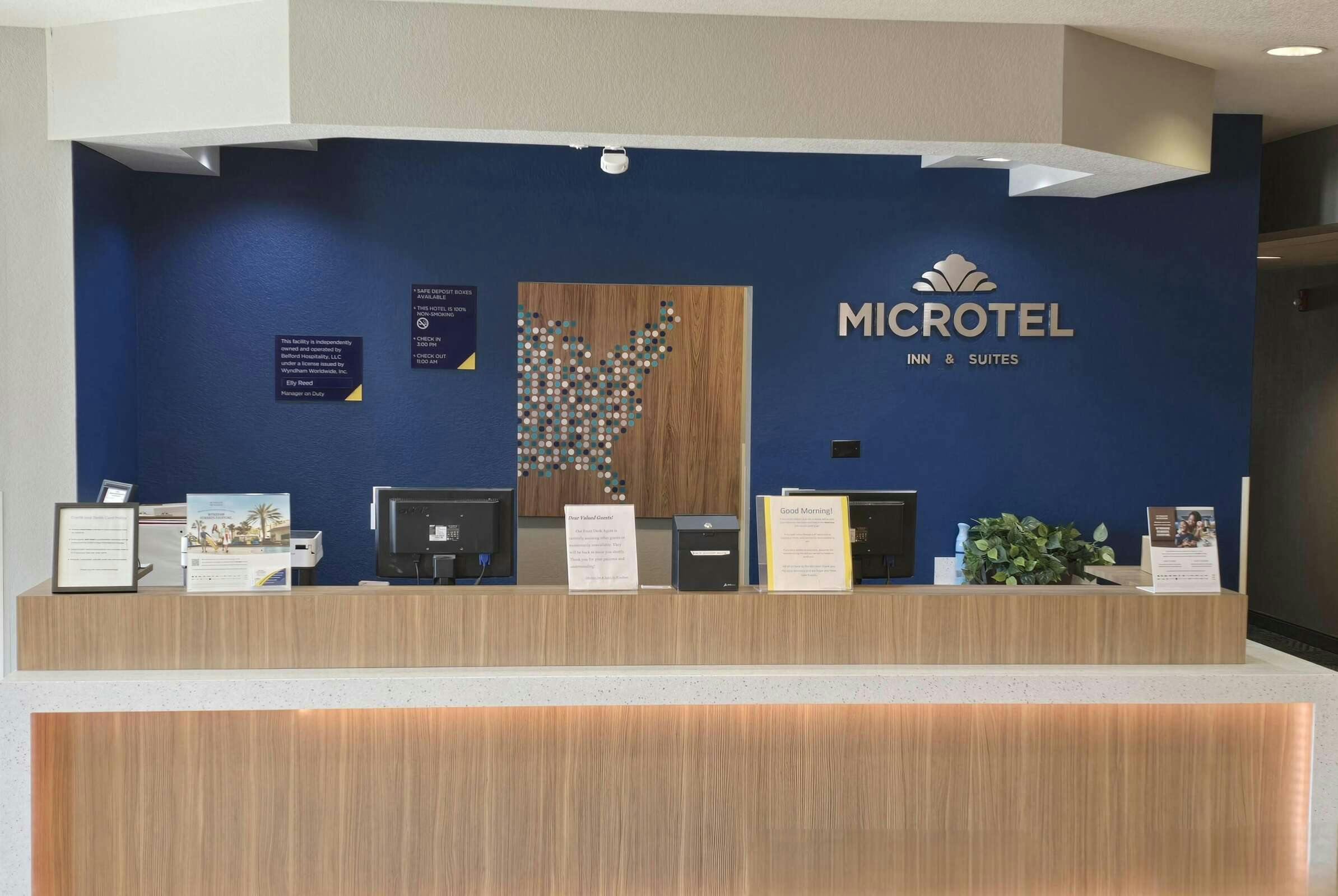 Hotel Microtel Inn & Suites by Wyndham Council Bluffs/Omaha photo 2
