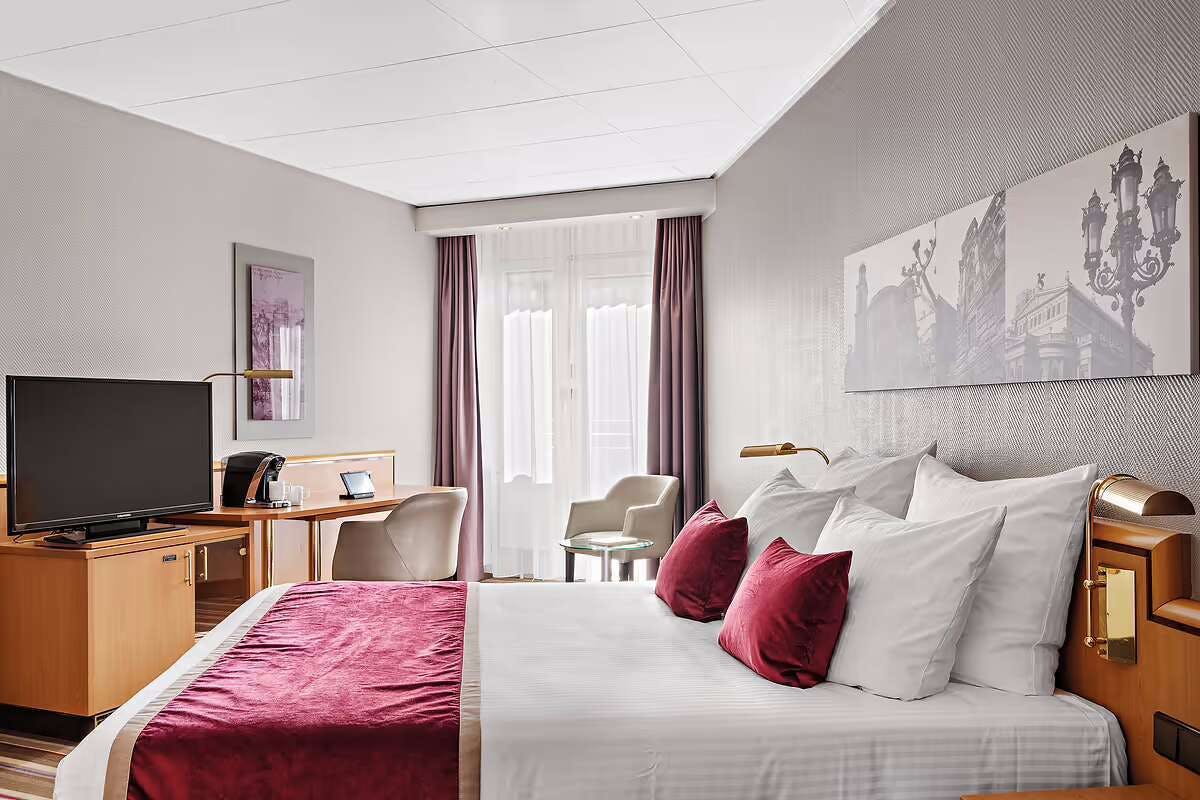 Hotel Leonardo Royal Hotel Frankfurt photo 3