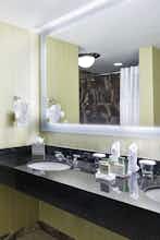 Hotel Hilton Newark Airport photo 4