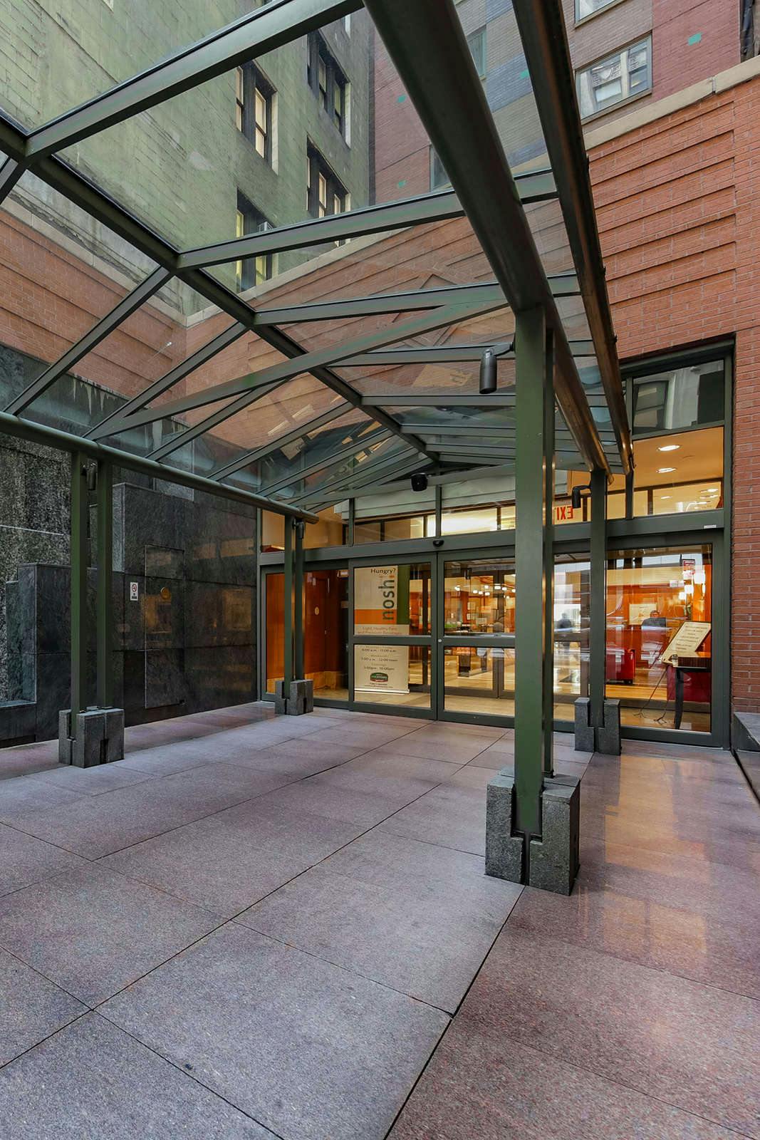 Hotel Courtyard by Marriott New York Manhattan/Times Square photo 5