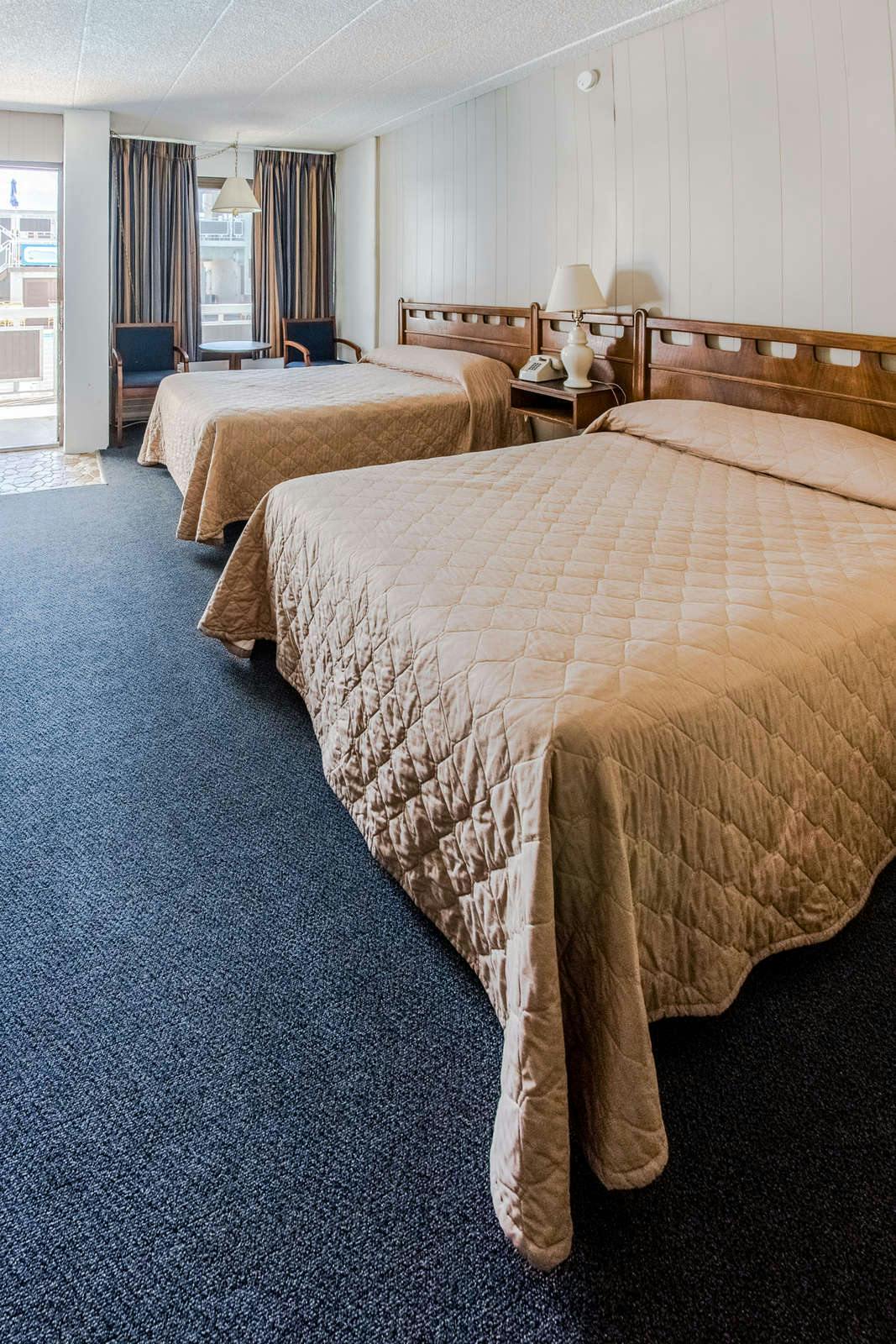 Hotel Windjammer Motor Inn photo 2