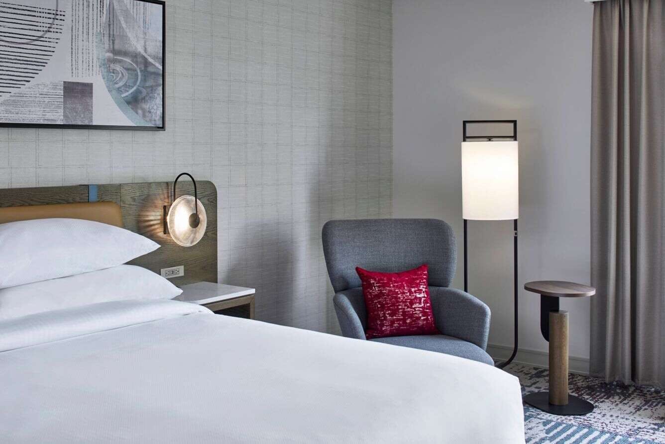 Hotel Delta by Marriott Toledo photo 1