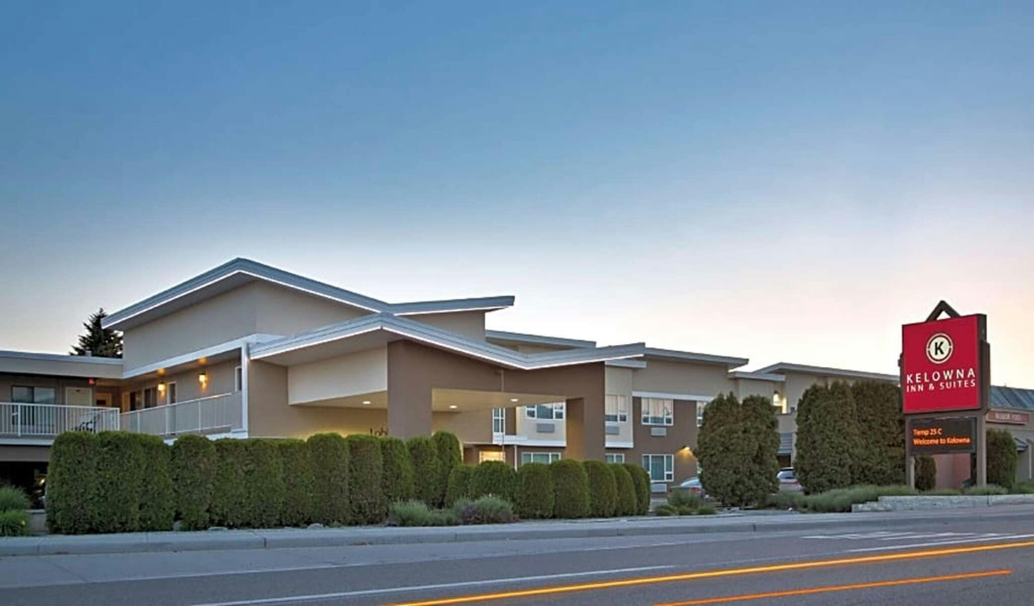 Econo Lodge Inn & Suites Kelowna