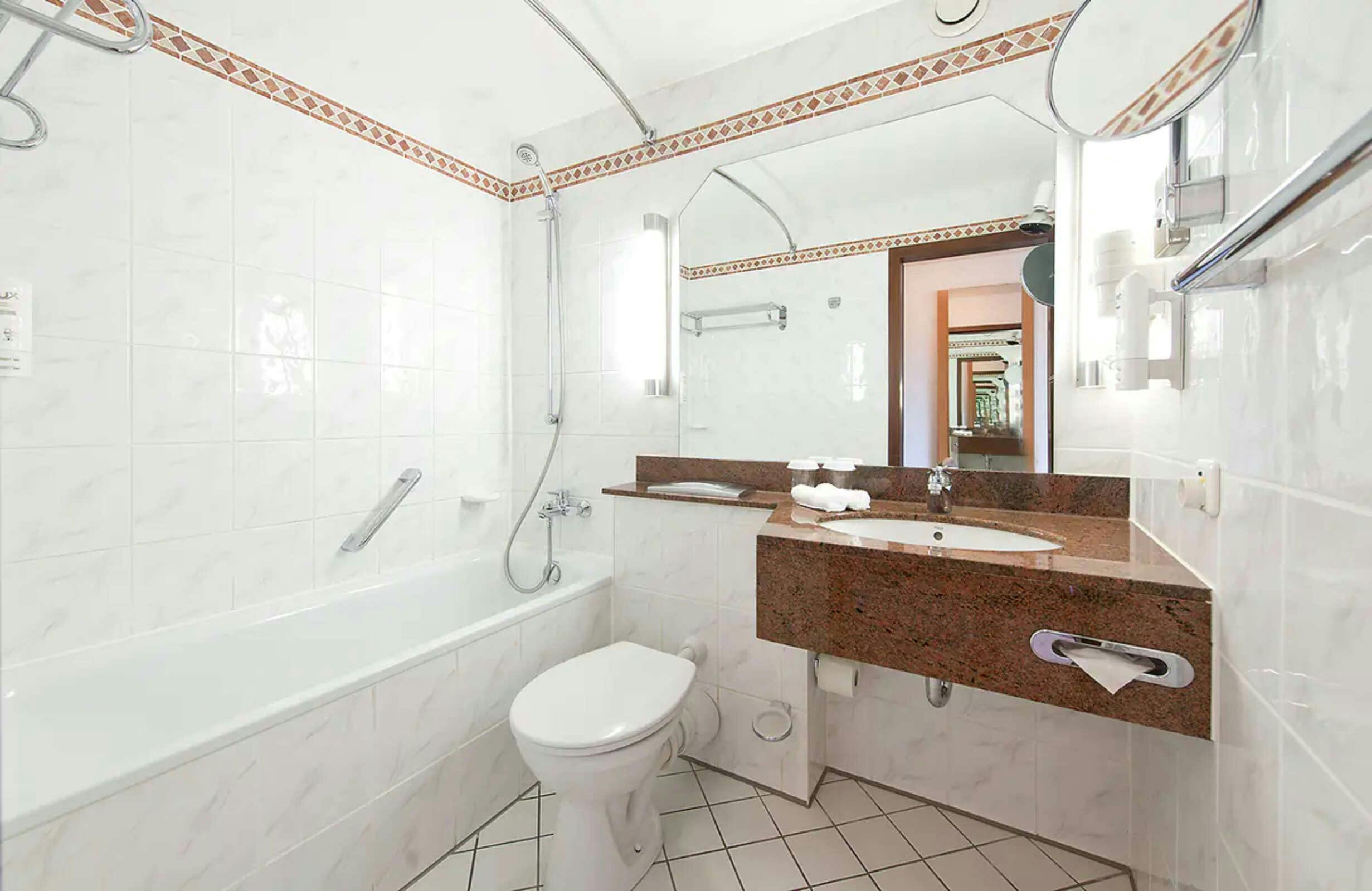 Hotel Leonardo Hotel Heidelberg-Walldorf photo 5