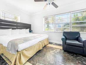 Hotel The Blue Wave photo 3