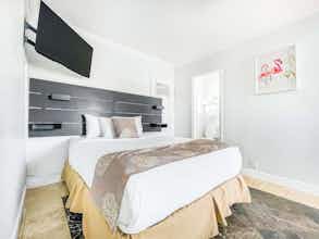 Hotel The Blue Wave photo 1