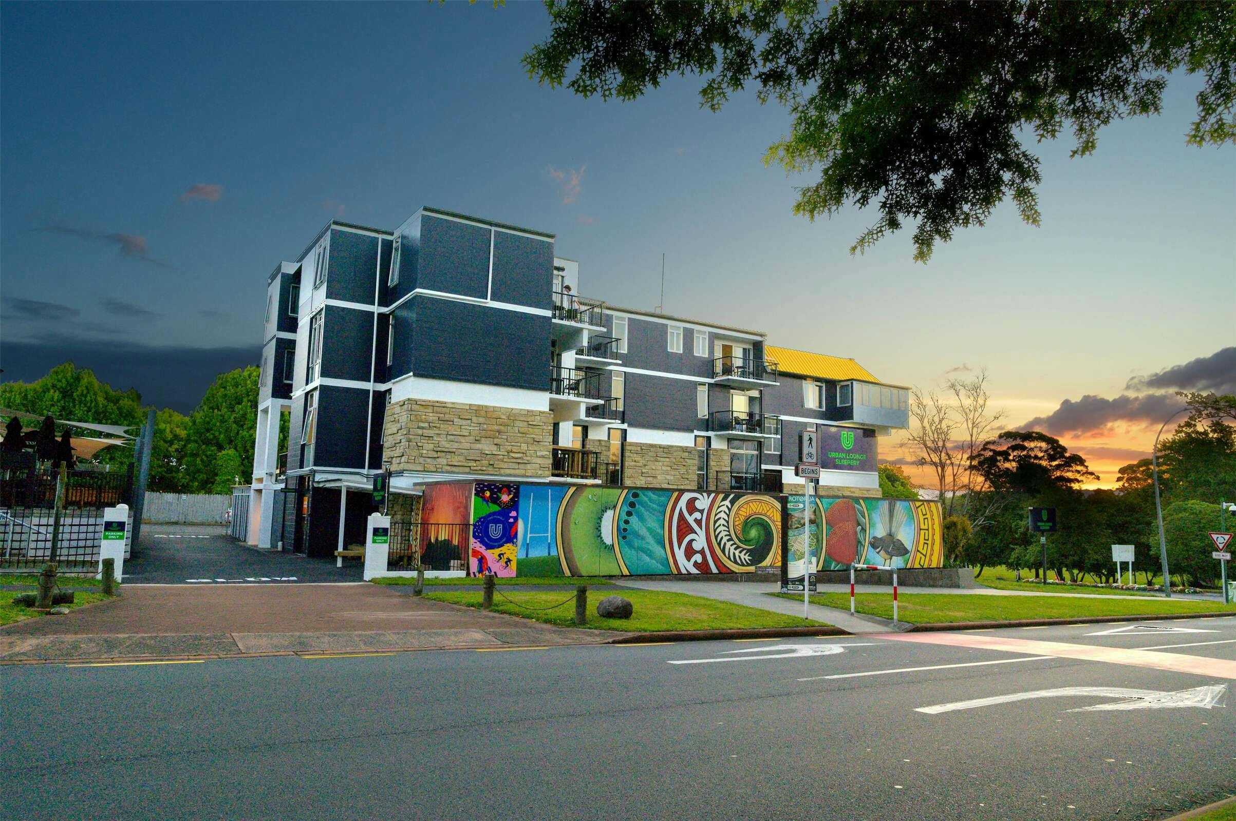 Urban Lounge Sleepery Rotorua, Sure Stay Collection By Bw