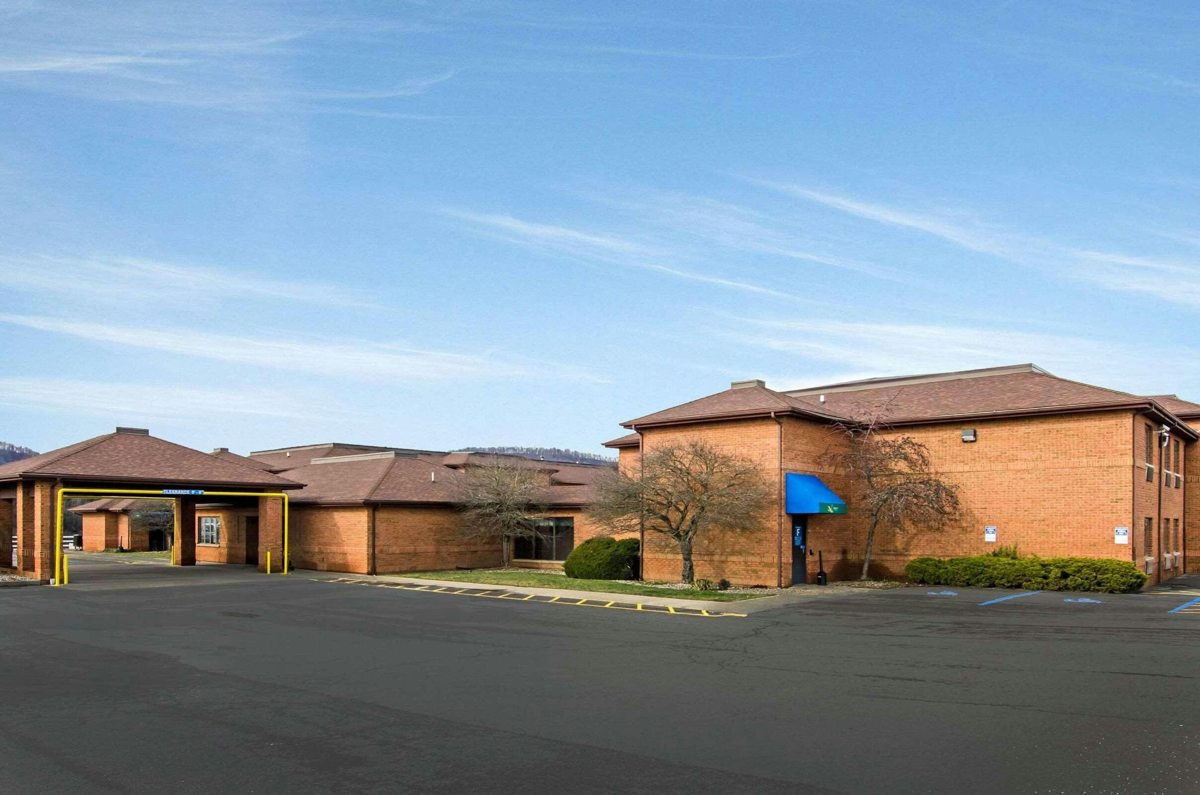 Quality Inn Summersville