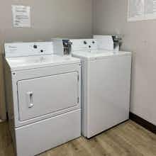 Hotel Red Roof Inn & Suites Marysville photo 2