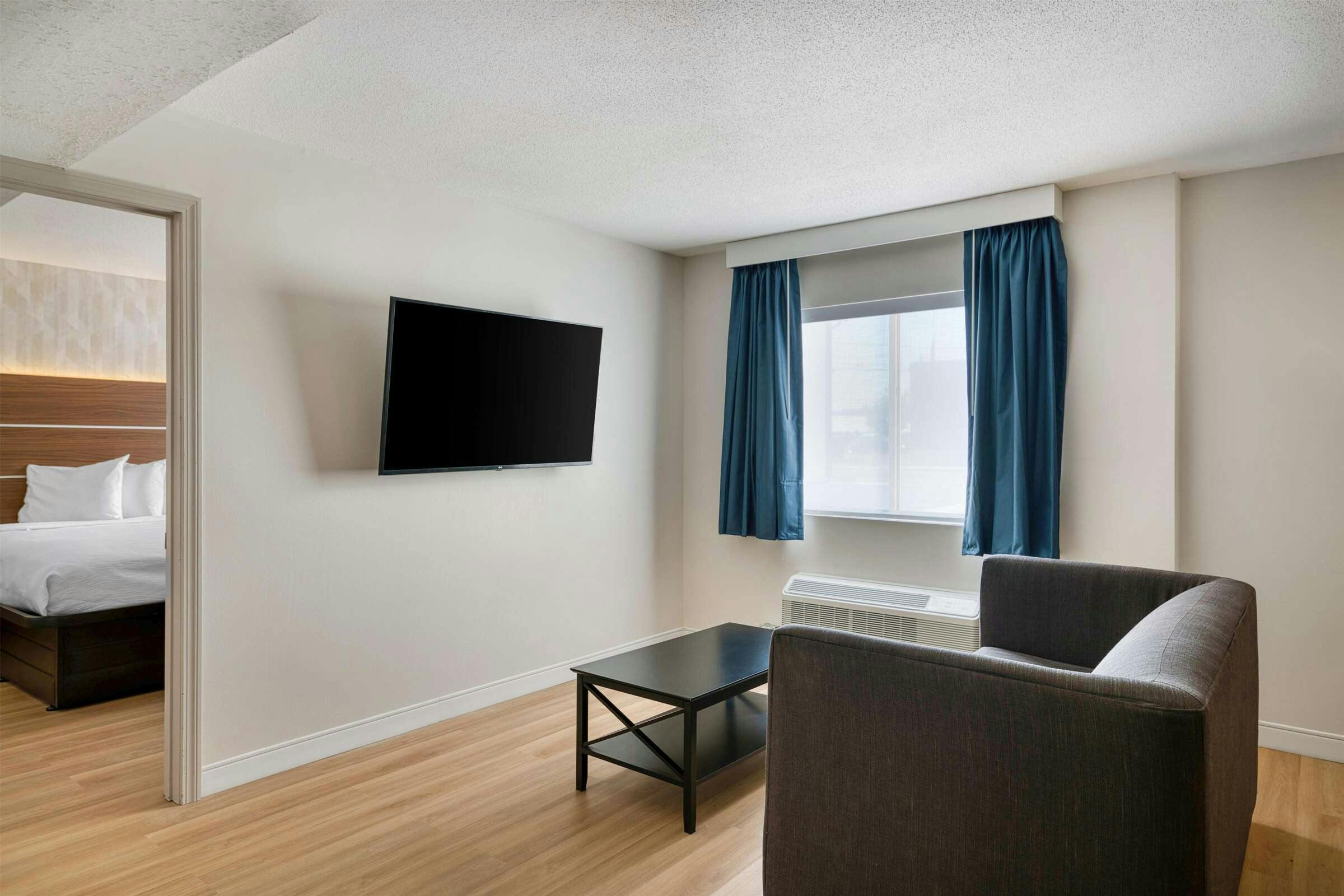 Hotel Baldwin Inn & Suites, Sure Stay Collection By Best Western photo 4