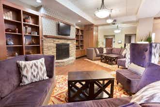 Hotel Drury Inn and Suites Flagstaff photo 3