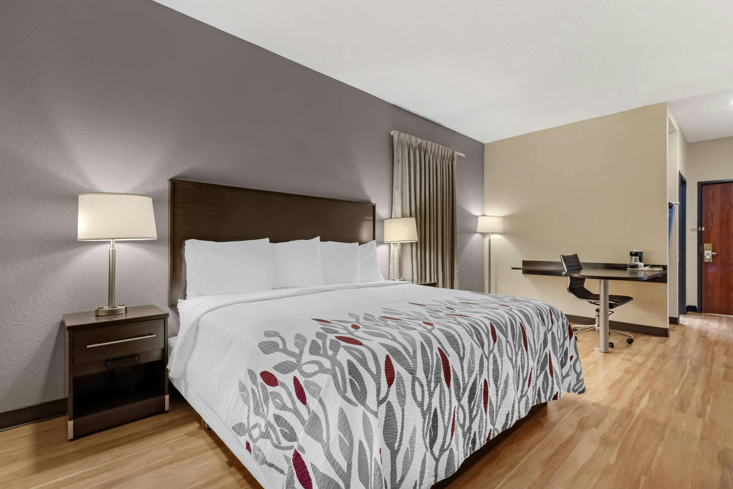 Hotel Red Roof Inn Dumas photo 3