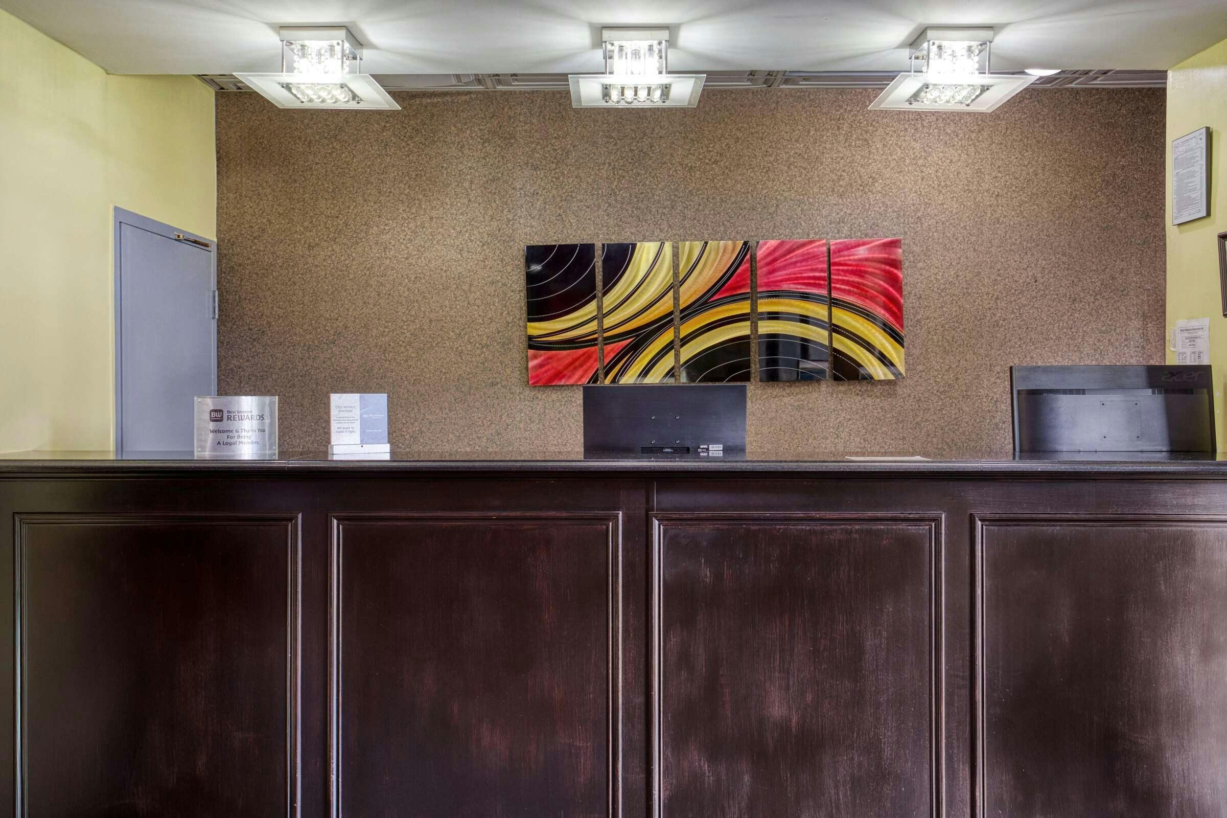 Hotel Best Western Executive Inn photo 1