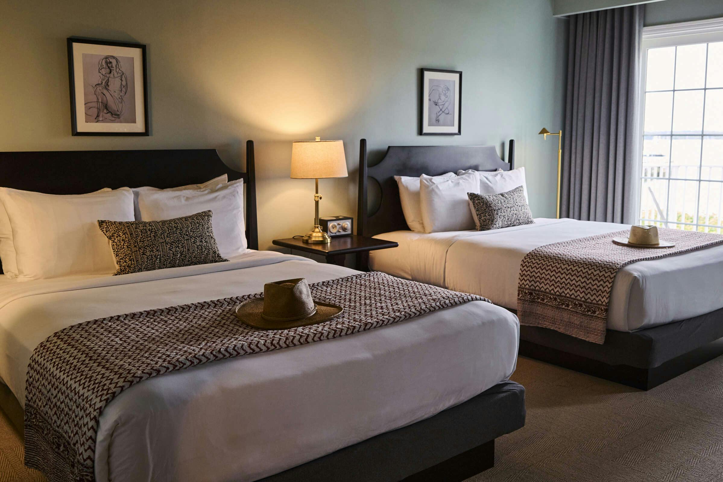 Hotel The Harbor Front Inn photo 1