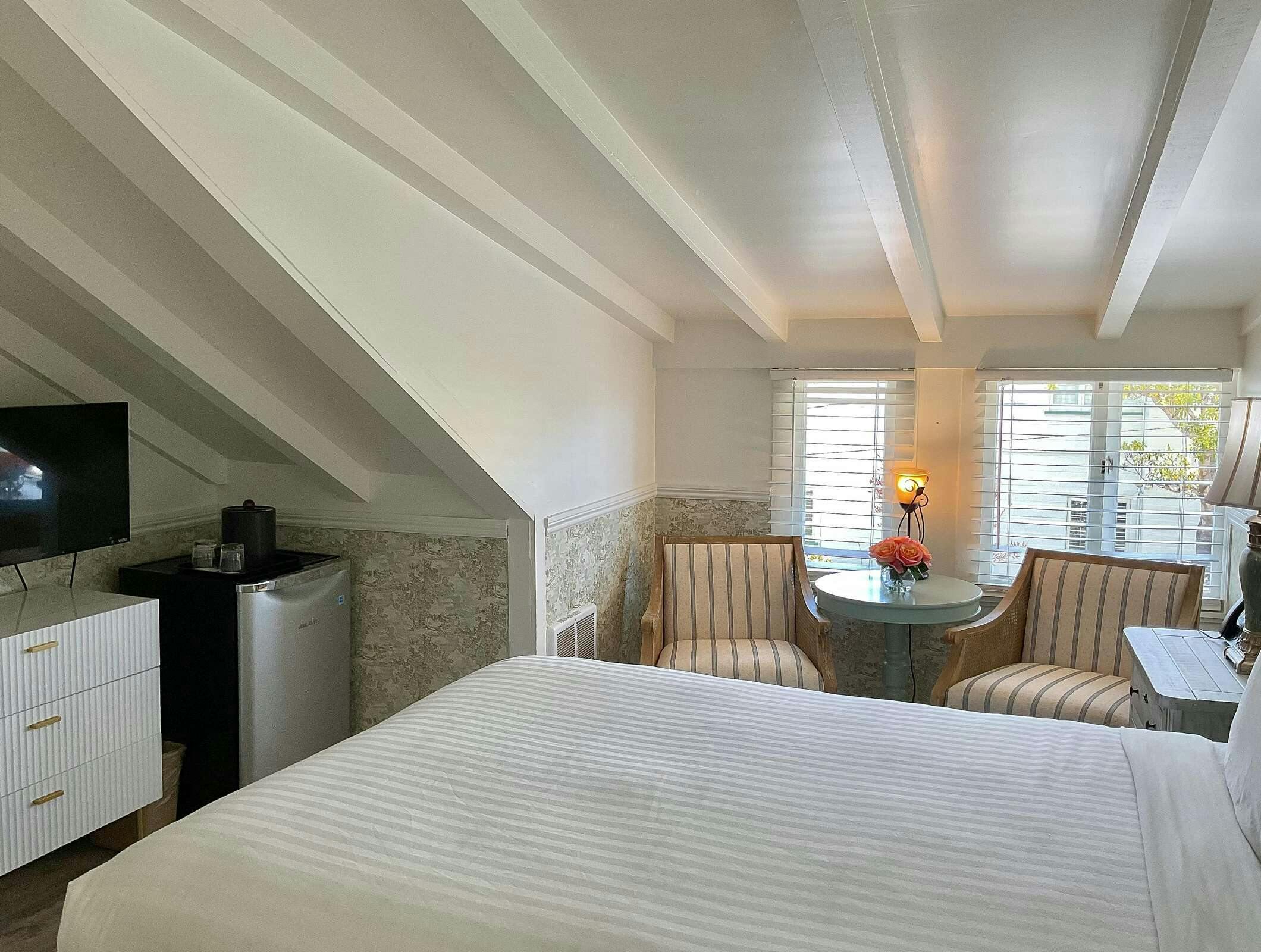 Hotel Green Lantern Inn photo 2