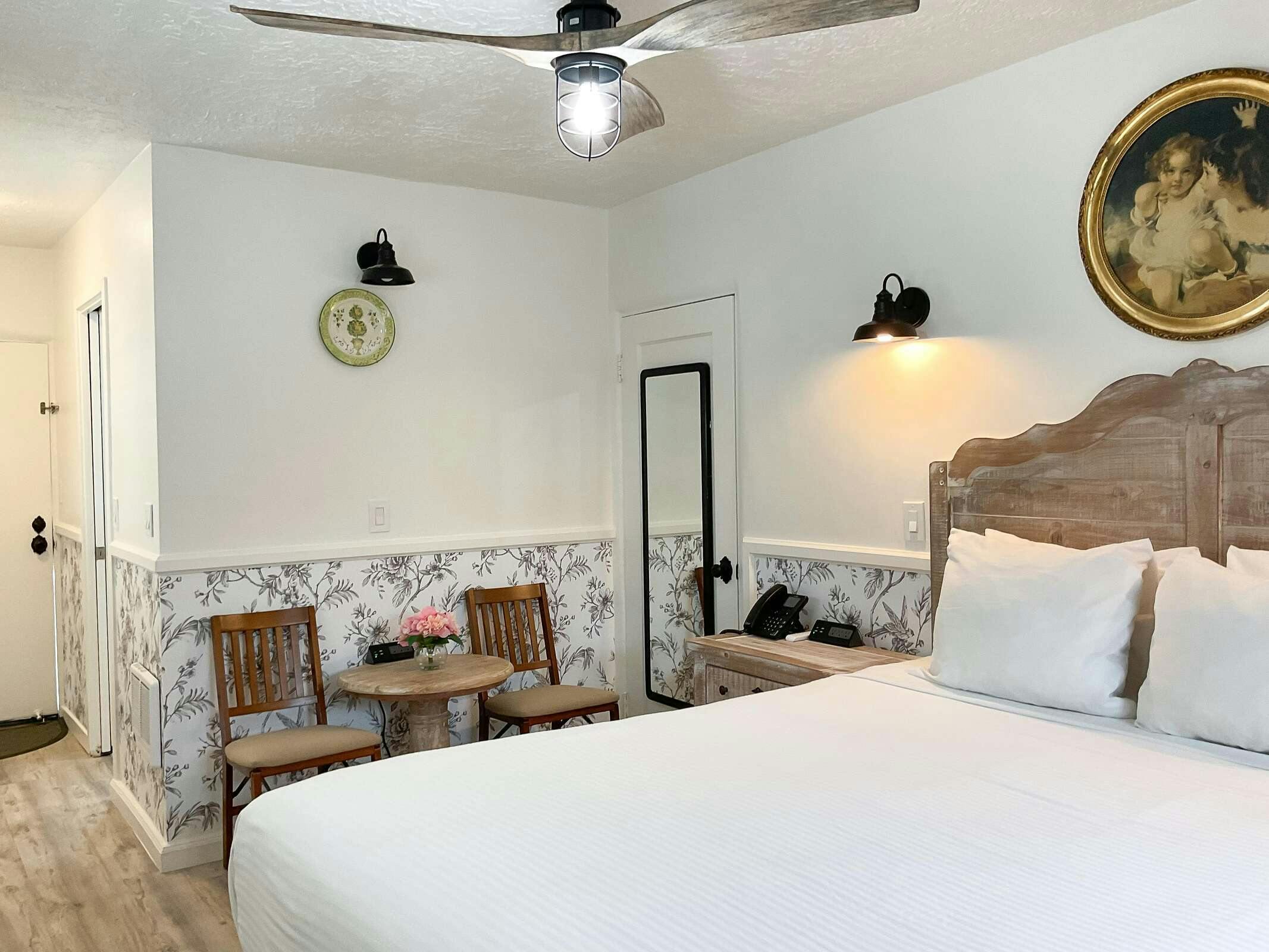 Hotel Green Lantern Inn photo 3