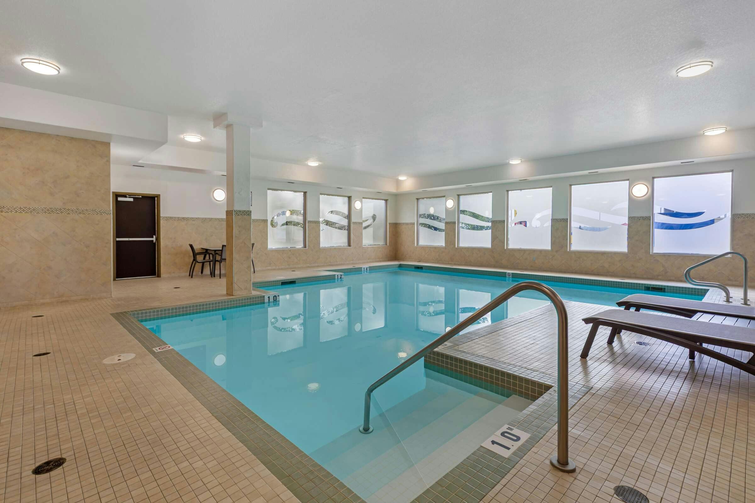 Hotel Best Western Plus The Inn At St. Albert photo 1