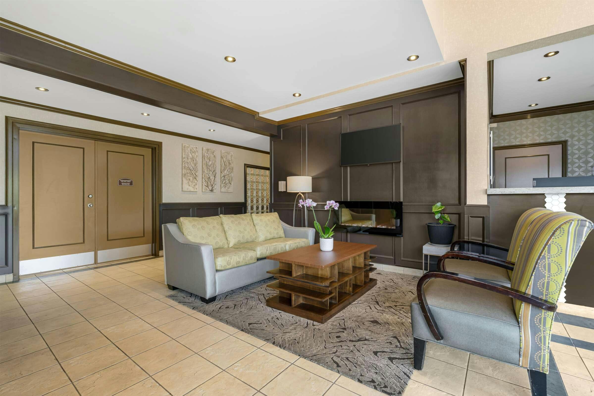 Hotel Best Western King George Inn & Suites photo 2