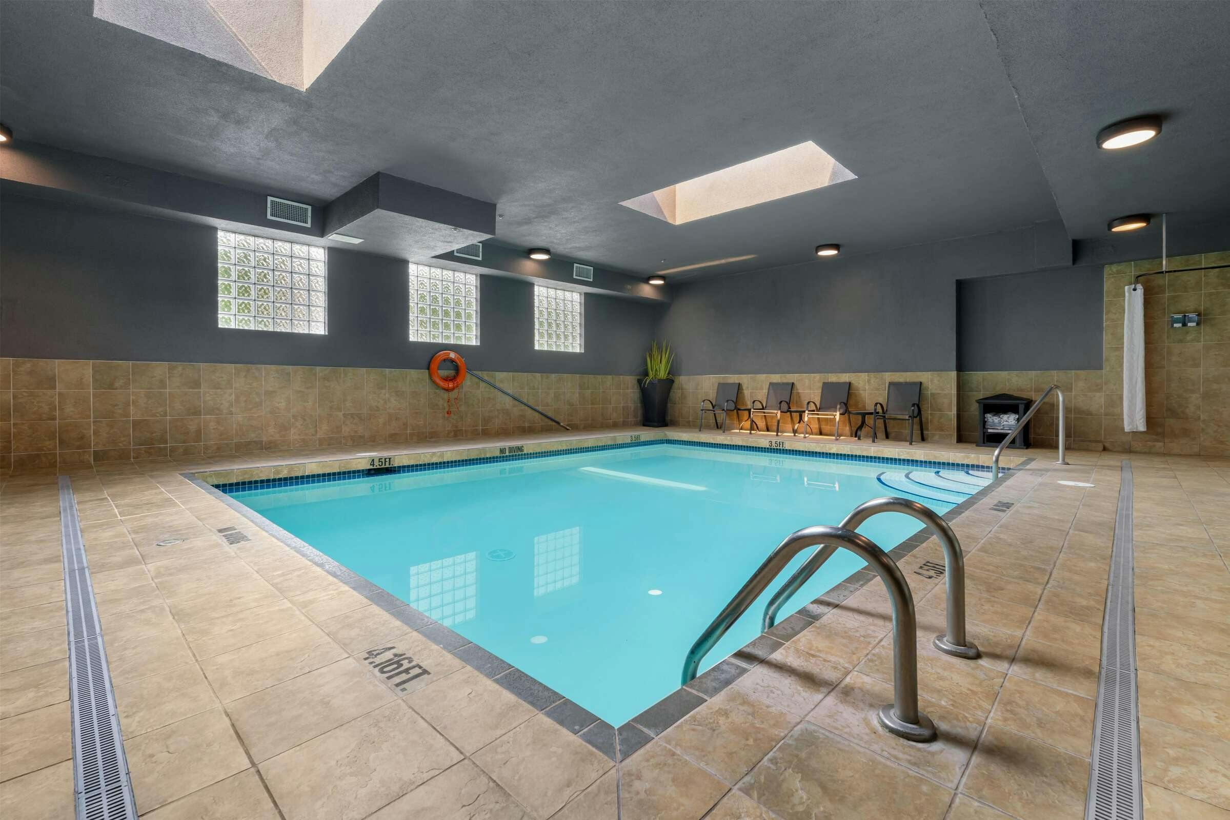 Hotel Best Western King George Inn & Suites photo 5