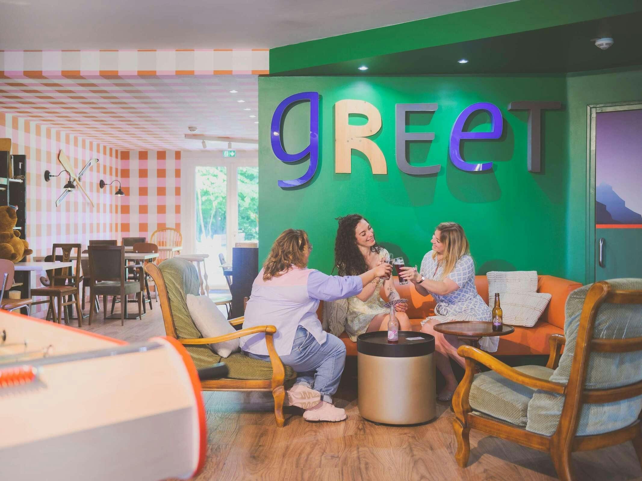 Hotel Greet Hotel Annecy Cran Gevrier photo 1