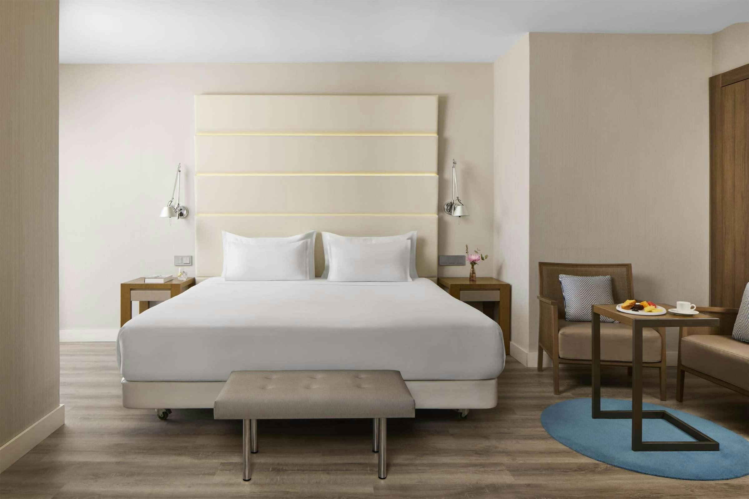 Hotel NH Madrid Balboa photo 3