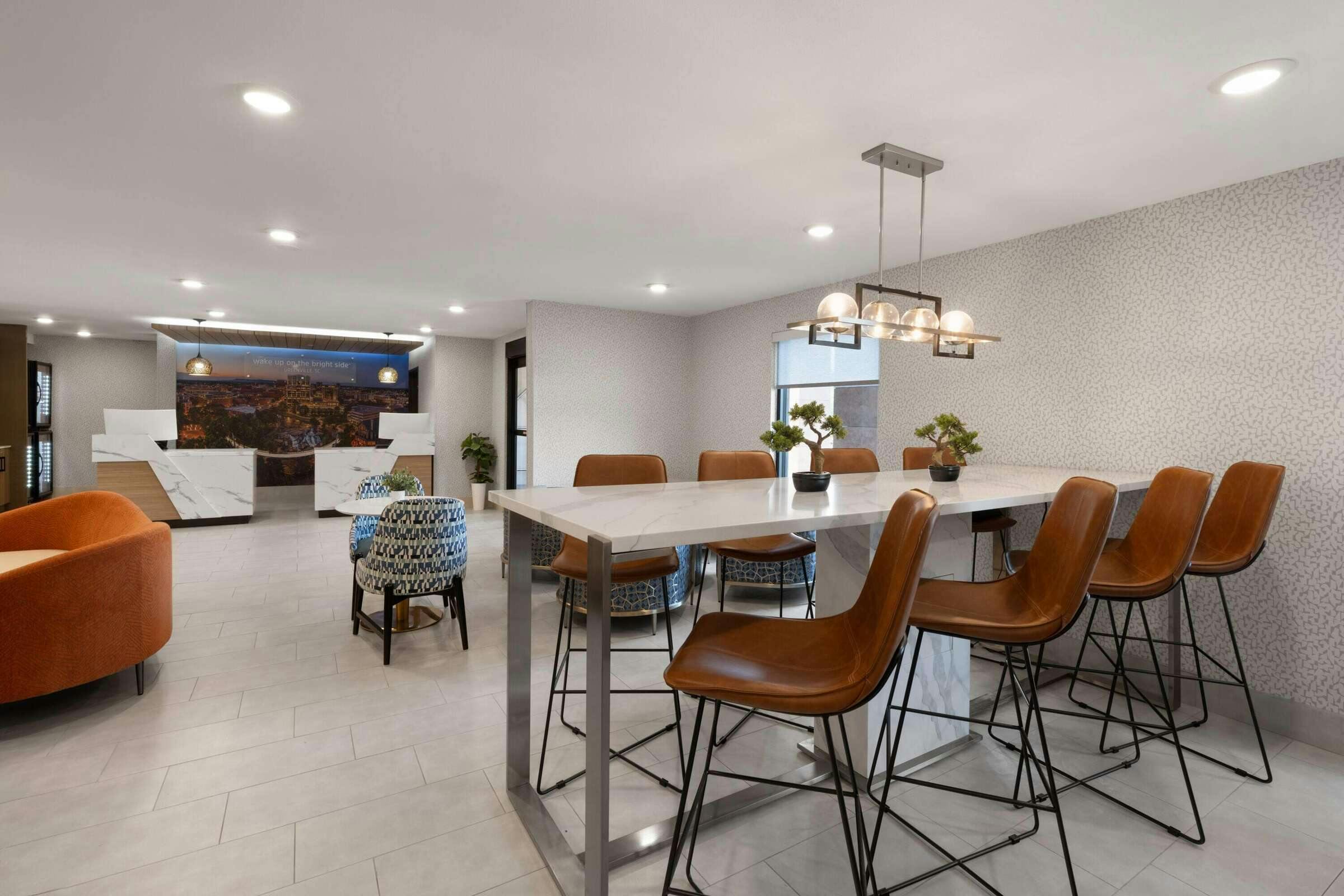 Hotel La Quinta Greenville photo 3