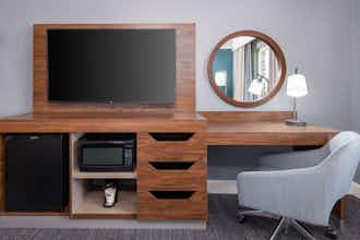 Hotel Hampton Inn Savannah-Historic District photo 2