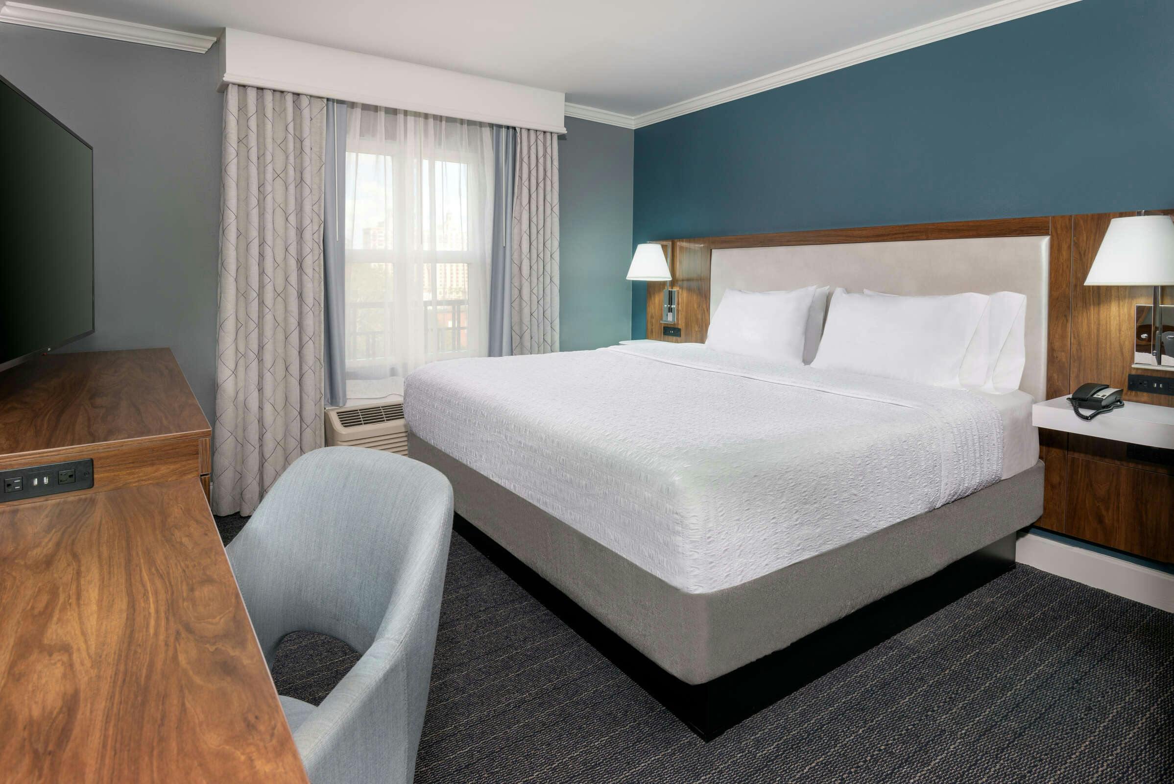 Hotel Hampton Inn Savannah-Historic District photo 1