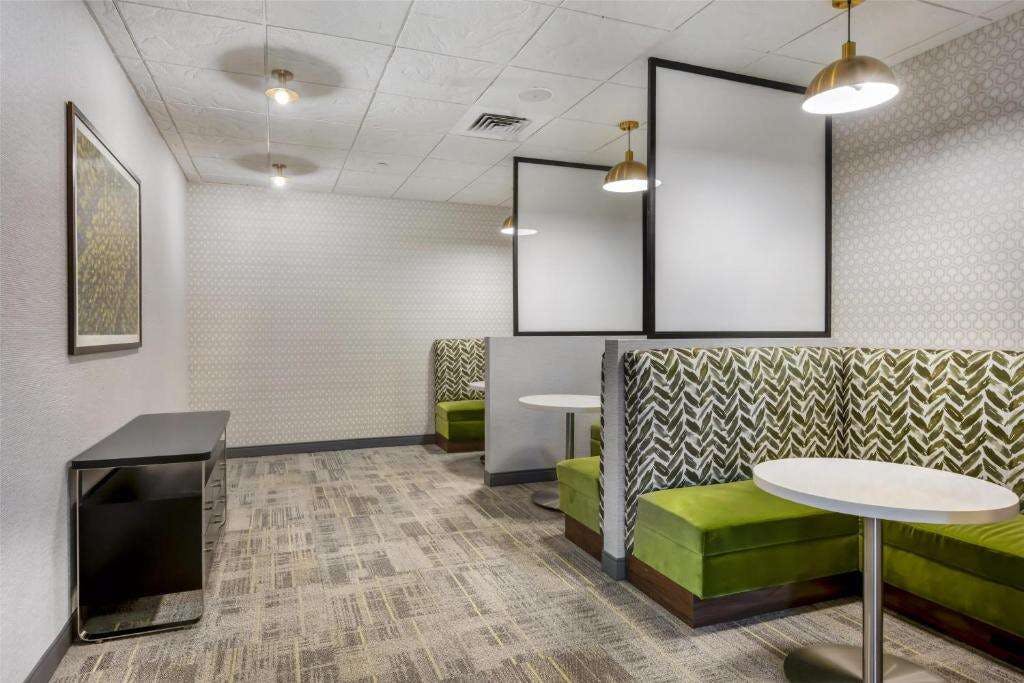 Hotel Hampton Inn & Suites Coeur d' Alene photo 5